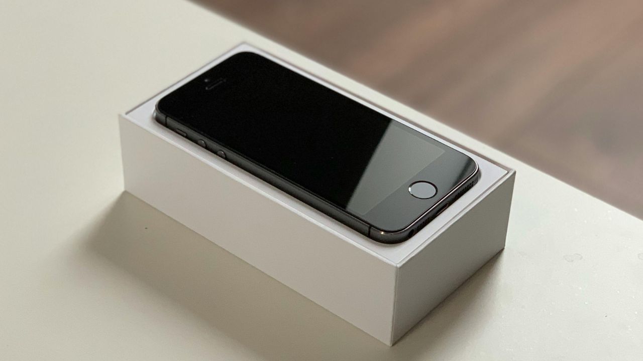 Est-ce que ça vaut la peine d’acheter un iphone 12 reconditionné pour 200 euros ? 
