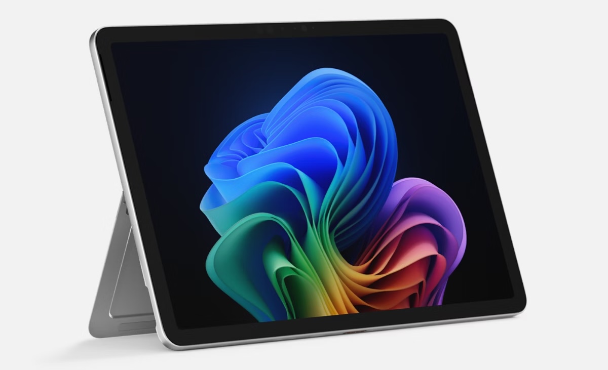 Microsoft Surface Pro 12 : une option hybride séduisante pour les utilisateurs mobiles