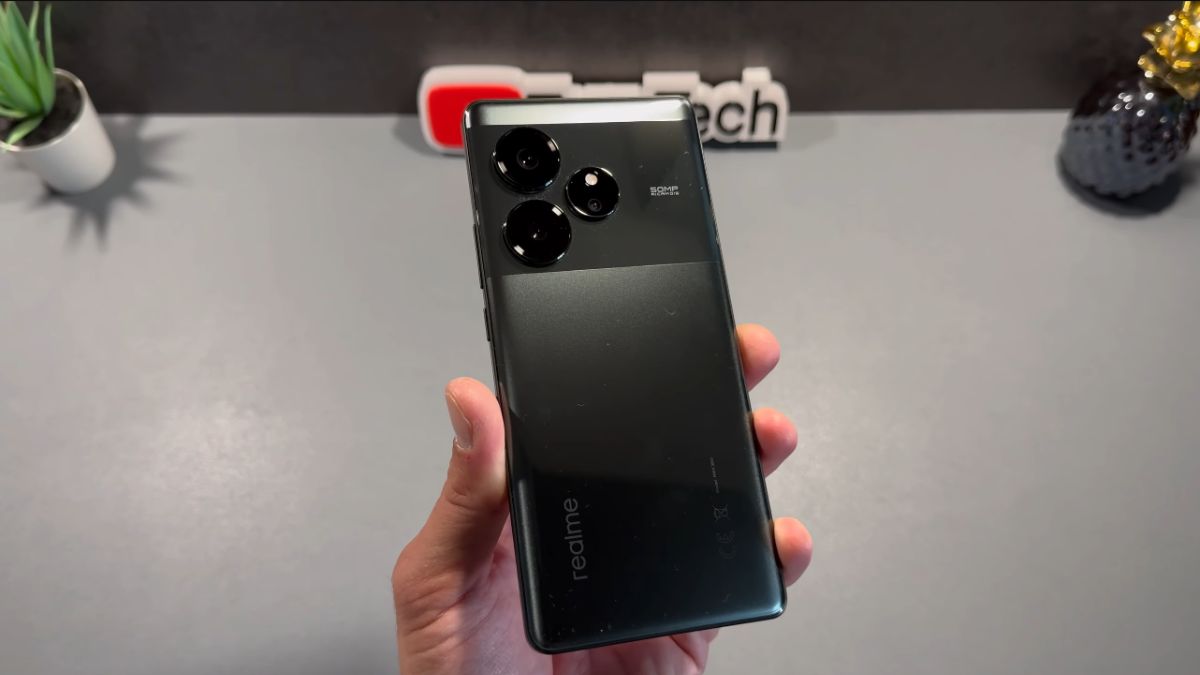 Pourquoi le Realme GT 6 recharge plus vite qu’un iPhone 15 ?
