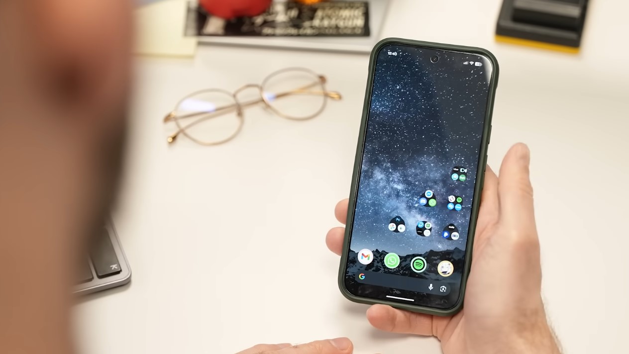 Google Pixel 10 monte dans les classements des meilleurs smartphones 2026