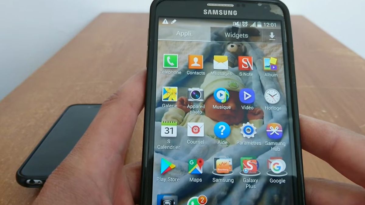Réseau mobile indisponible : comment continuer à appeler sans couverture cellulaire ?