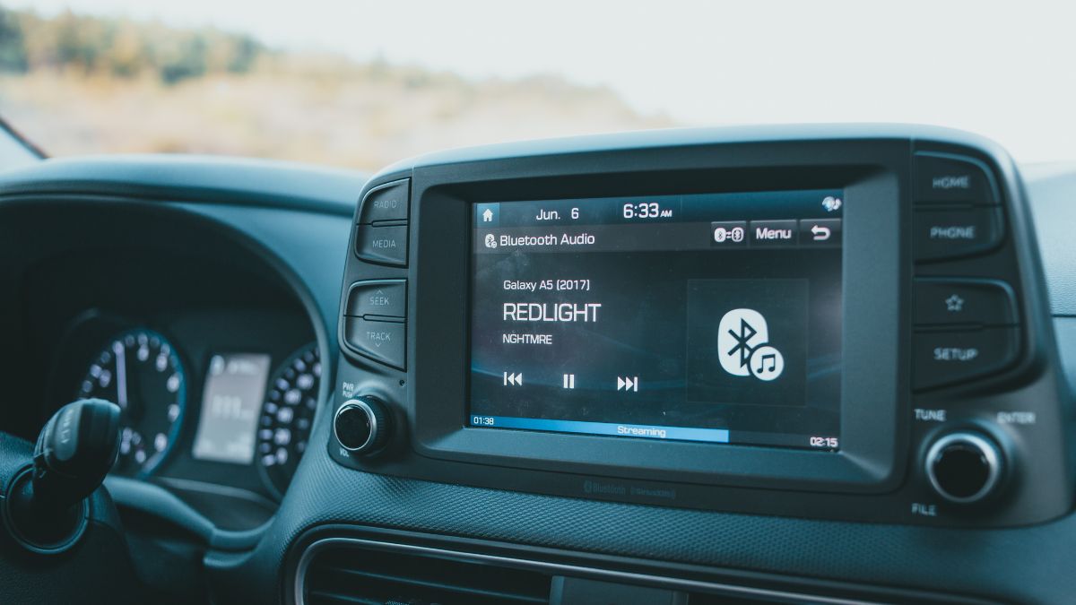 Android Auto vs Apple CarPlay : lequel est le plus fiable au quotidien ?