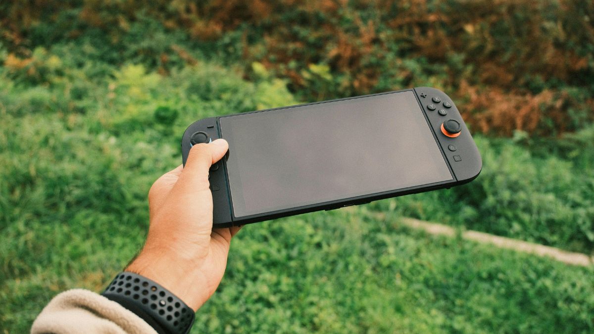 Winlator v11 : transformer votre smartphone en PC, bonne idée ?